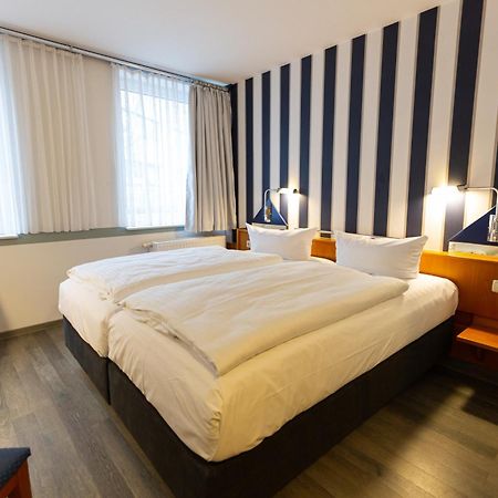 Hotel Dh Vec, Sehr Beliebtes & Leckeres Fruehstueck, Self-Check-In フェヒタ エクステリア 写真