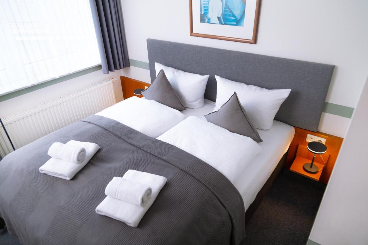 Hotel Dh Vec, Sehr Beliebtes & Leckeres Fruehstueck, Self-Check-In フェヒタ エクステリア 写真